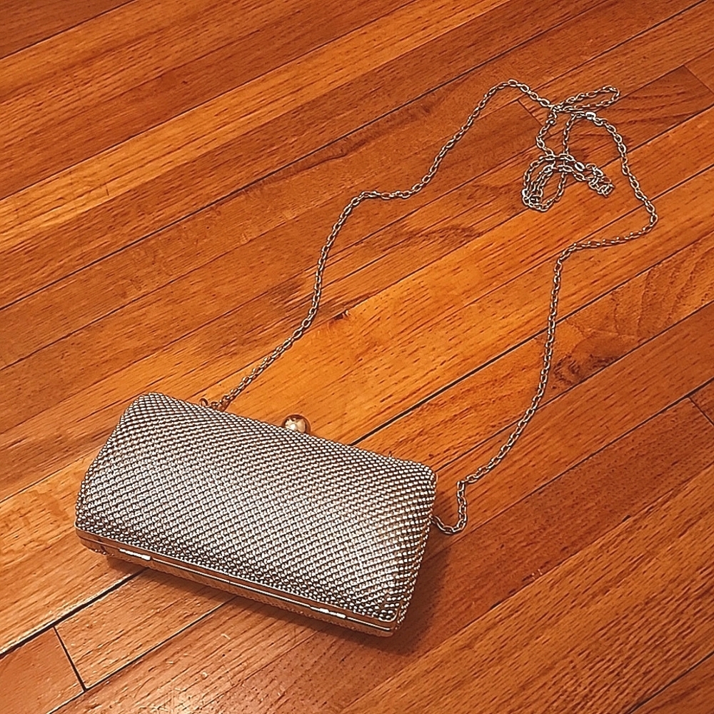 Jessica McClintock Silver Clutch Bag​